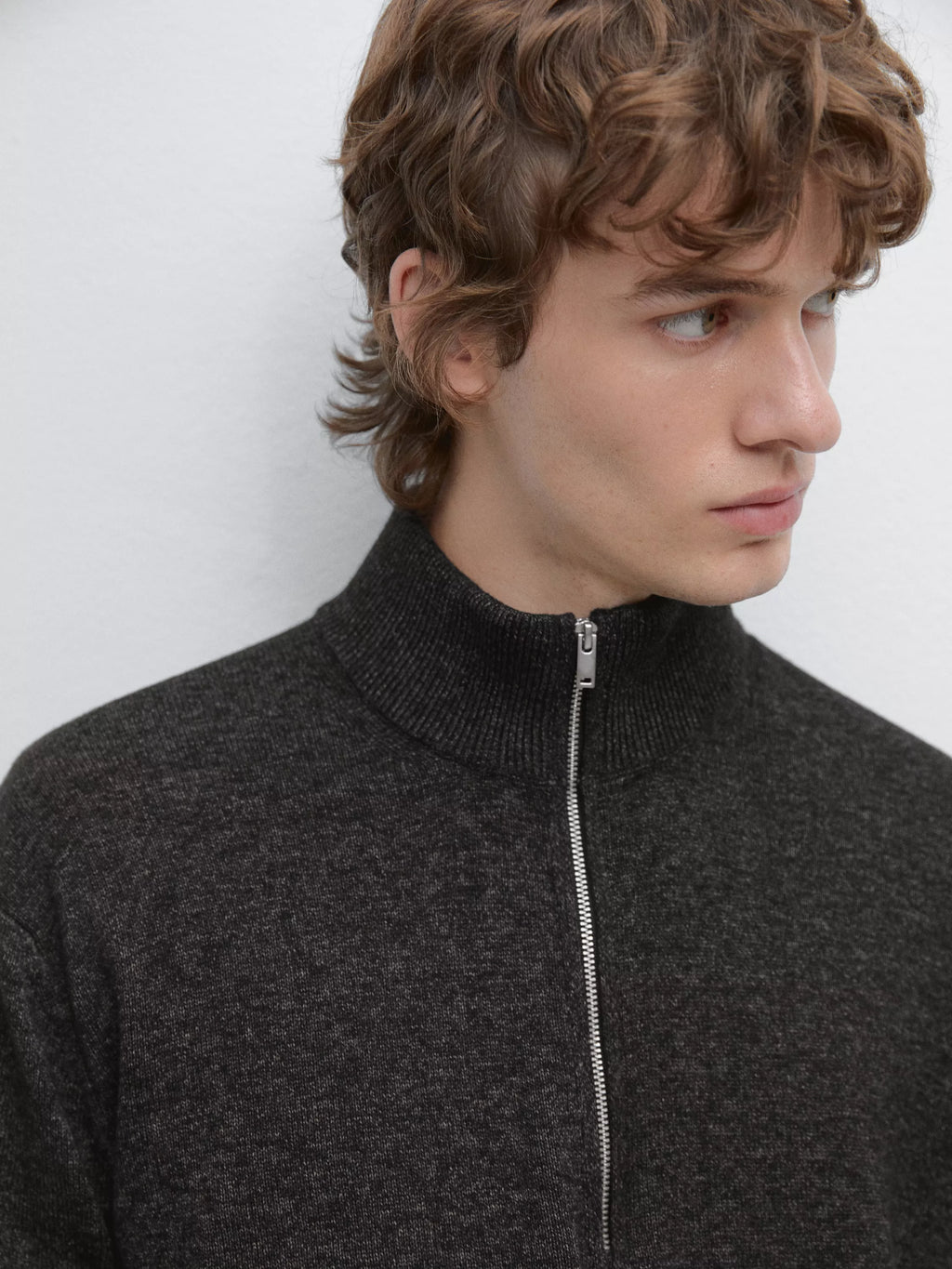 Mock neck knit sweater