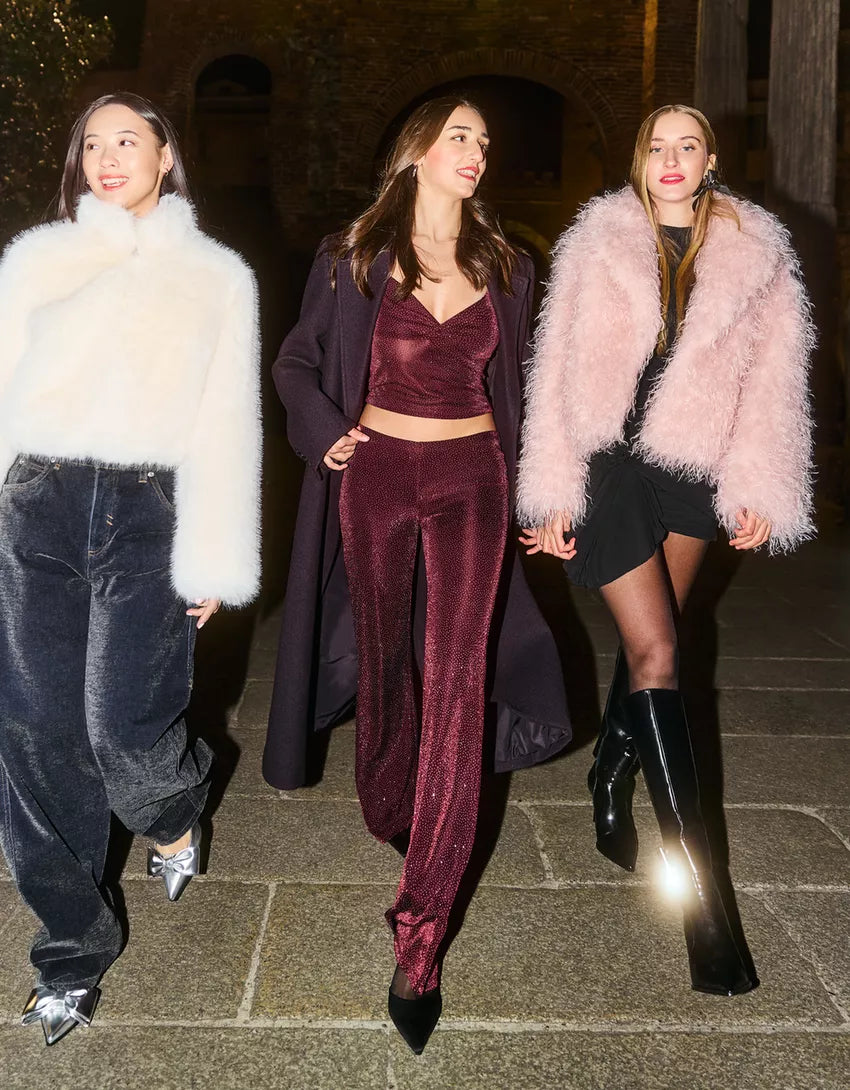 Flared pants with glitter