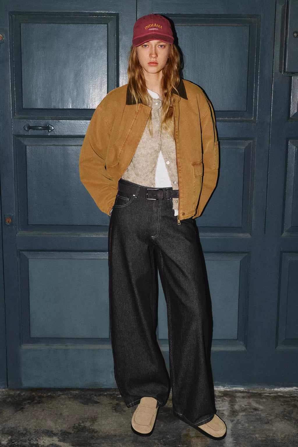 Barrel jeans with stars