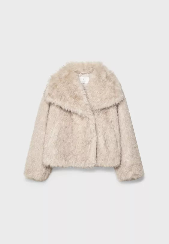 Short faux fur jacket